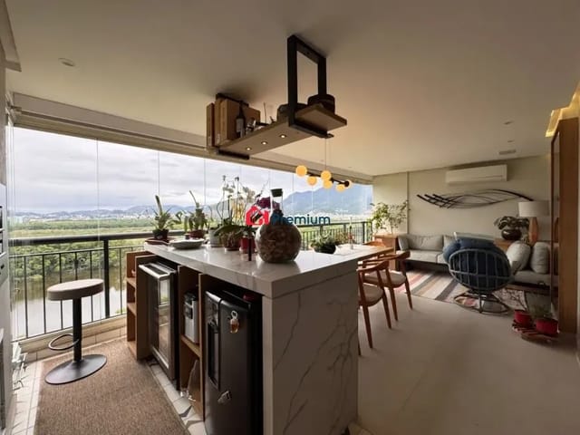 Apartamento 4 quartos e 4 banheiros, à venda, no bairro Barra da Tijuca em Rio de Janeiro