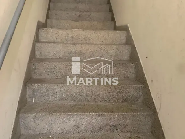 Apartamento 2 quartos e 1 banheiro, para alugar, no bairro Jardim Fabiana em Embu das Artes