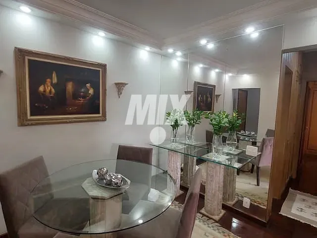 Apartamento 2 quartos e 2 banheiros, à venda, no bairro Vila Uberabinha em São Paulo