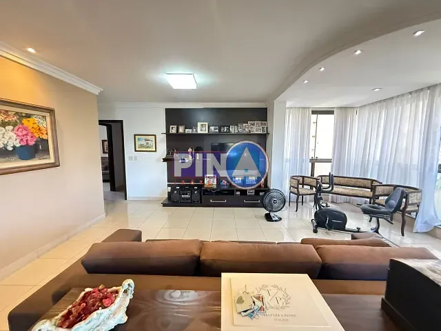 Apartamento com 214m² 4 quartos e 6 banheiros, à venda, no bairro Setor Oeste em Goiânia