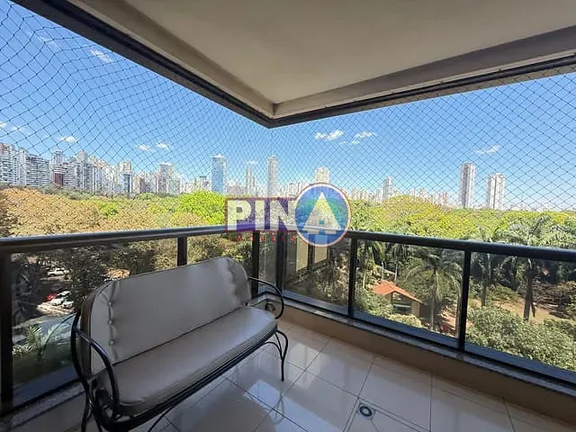 Apartamento com 214m² 4 quartos e 6 banheiros, à venda, no bairro Setor Oeste em Goiânia