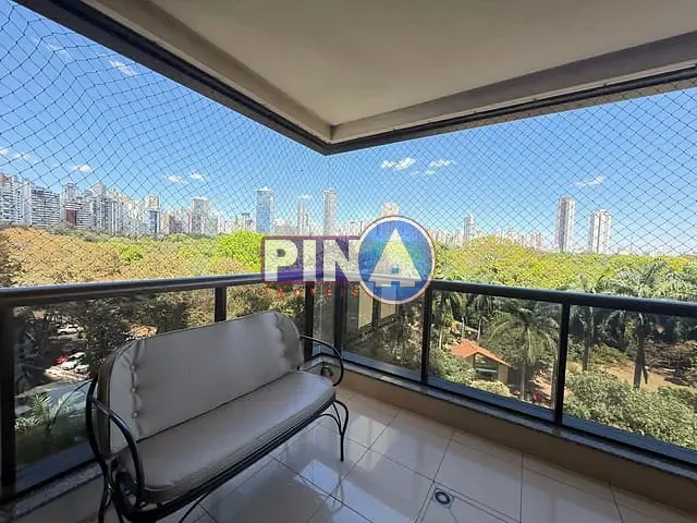 Apartamento com 214m² 4 quartos e 6 banheiros, à venda, no bairro Setor Oeste em Goiânia