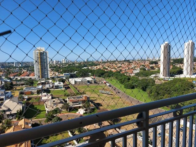 Apartamento com 71m² 2 quartos e 2 banheiros, à venda, no bairro Carandá Bosque em Campo Grande