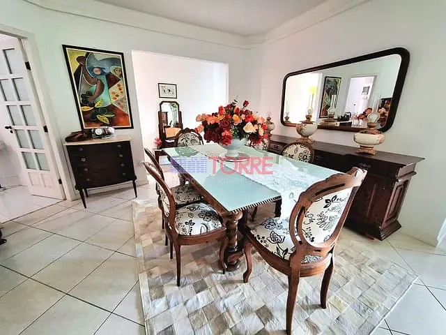 Apartamento 4 quartos e 3 banheiros, à venda, no bairro Jardim Vitória em Itabuna