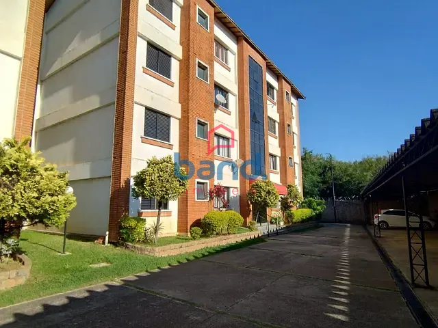 Apartamento 2 quartos e 1 banheiro, à venda ou para alugar, no bairro Vila Alcalá em Porto Feliz
