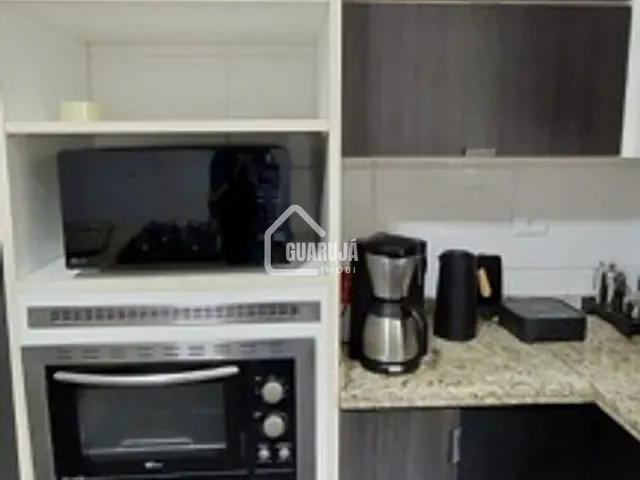 Apartamento 3 quartos e 2 banheiros, para alugar, no bairro Pitangueiras em Guarujá