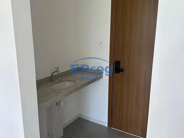 Apartamento 1 quarto e 1 banheiro, à venda, no bairro Vitória em Salvador