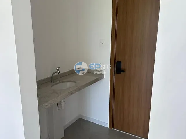 Apartamento 1 quarto e 1 banheiro, à venda, no bairro Vitória em Salvador