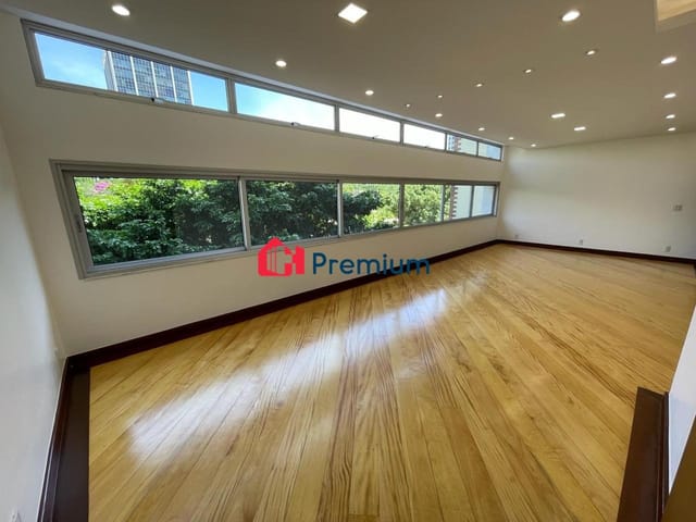 Apartamento 3 quartos e 2 banheiros, à venda, no bairro Ipanema em Rio de Janeiro