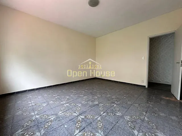 Apartamento 2 quartos e 1 banheiro, à venda, no bairro Jardim Amália em Volta Redonda