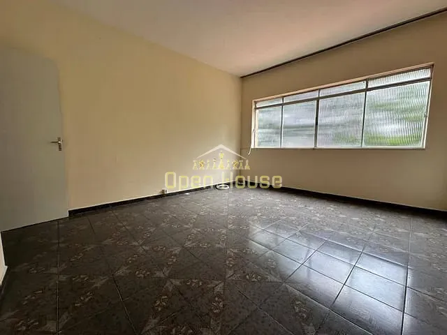 Apartamento 2 quartos e 1 banheiro, à venda, no bairro Jardim Amália em Volta Redonda