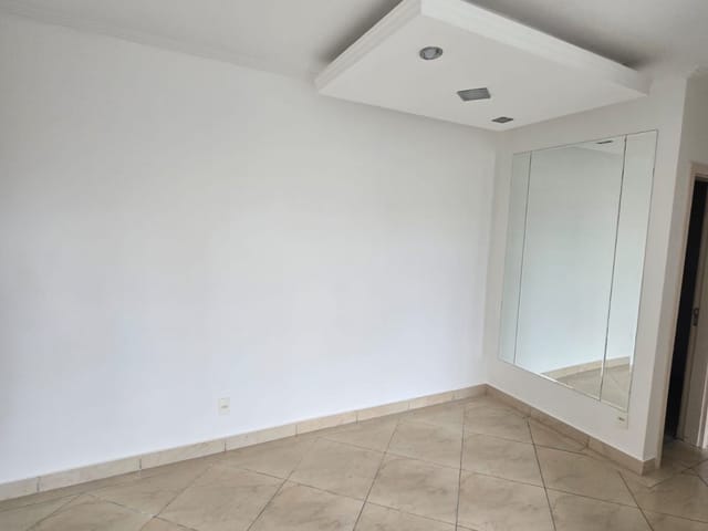 Apartamento 2 quartos e 2 banheiros, para alugar, no bairro Jardim Eulália em Taubaté