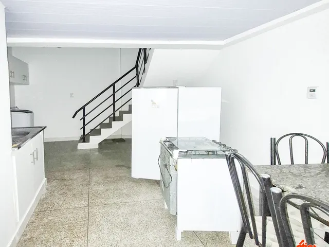Apartamento 1 quarto e 1 banheiro, para alugar, no bairro Umarizal em Belém