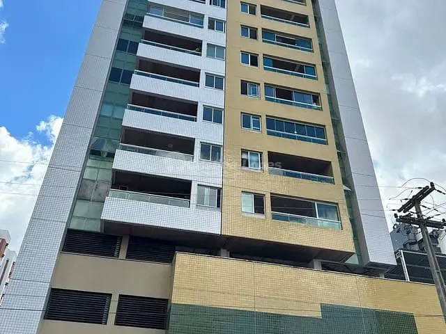 Apartamento 3 quartos e 3 banheiros, à venda, no bairro Jóquei em Teresina