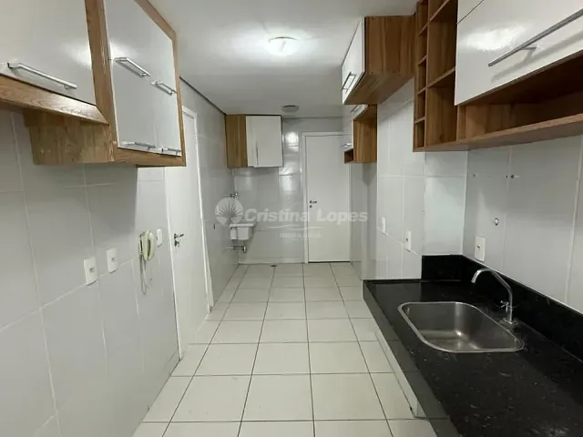 Apartamento 3 quartos e 3 banheiros, à venda, no bairro Jóquei em Teresina