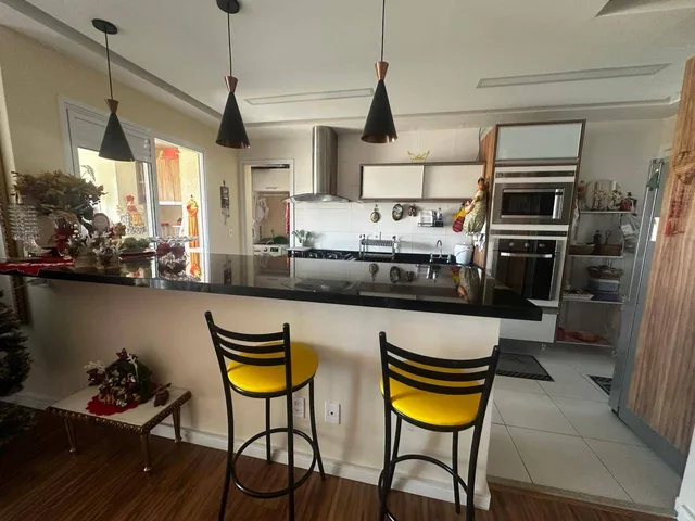 Apartamento 3 quartos e 4 banheiros, à venda, no bairro Jardim Marica em Mogi das Cruzes