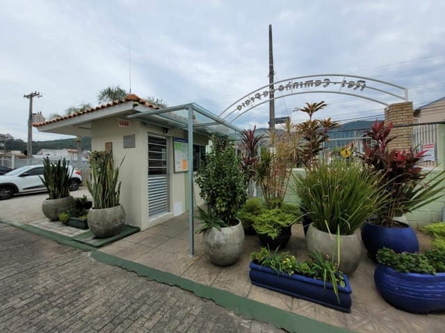 Apartamento com 78m² 3 quartos e 1 banheiro, à venda, no bairro Vargem do Bom Jesus em Florianópolis