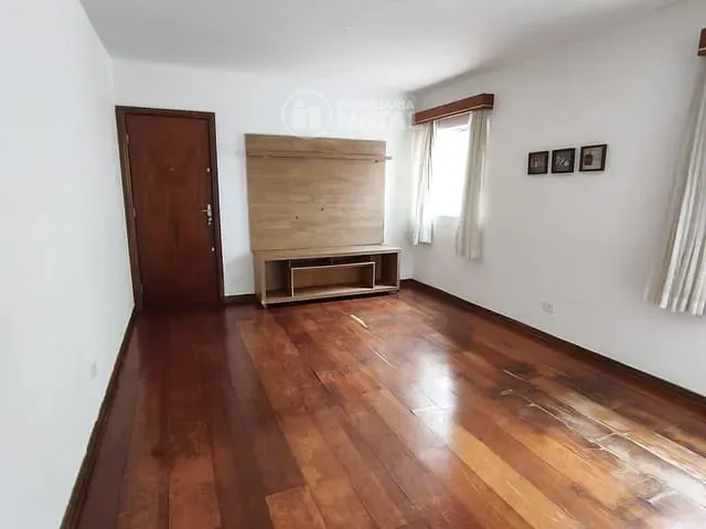 Apartamento com 110m² 3 quartos e 2 banheiros, para alugar, no bairro Jardim América em Londrina