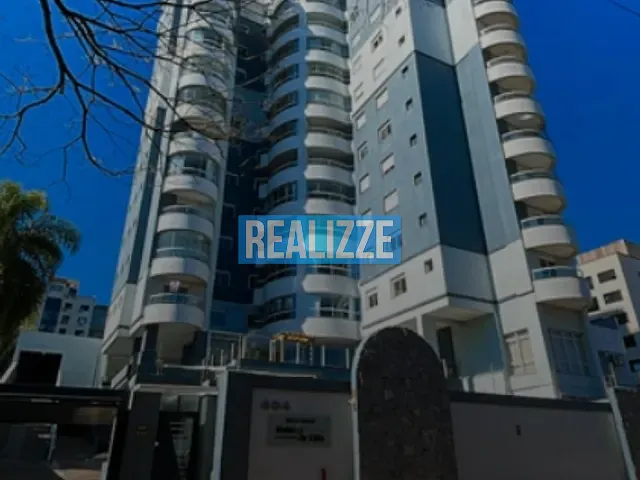 Apartamento 4 quartos e 2 banheiros, à venda, no bairro Centro em Passo Fundo