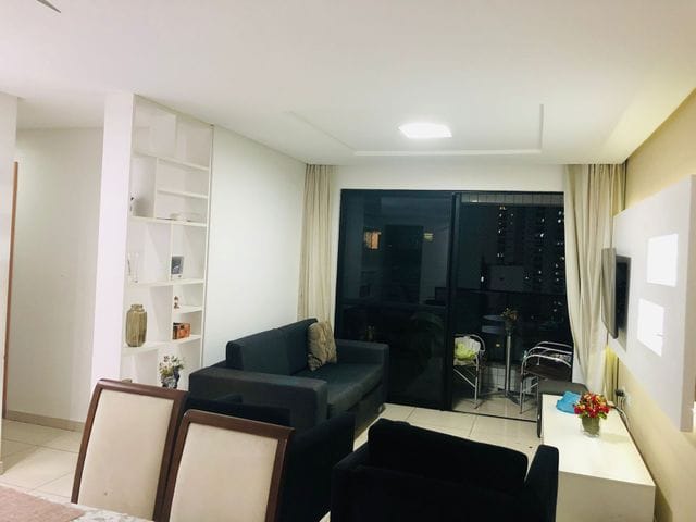 Foto do Apartamento - Ótimo apartamento no Edf. Maria Luiza, com 105m², 3 quartos, sendo 1 com suíte e closet, varanda, sala para 2 ambientes, 2 vagas. Lazer. Rosarinho, Recife/PE. | Tânia Macêdo Imóveis