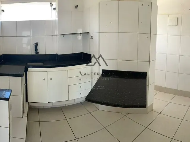Apartamento 2 quartos e 2 banheiros, à venda ou para alugar, no bairro São Francisco em Ilhéus