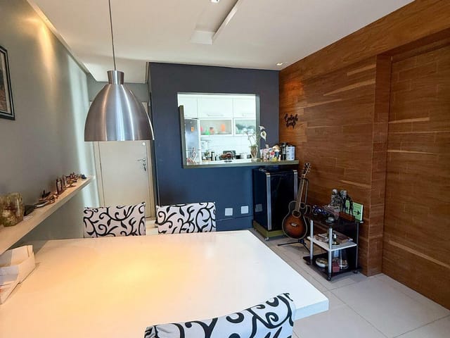 Apartamento com 75m² 2 quartos e 2 banheiros, à venda, no bairro Riviera Fluminense em Macaé