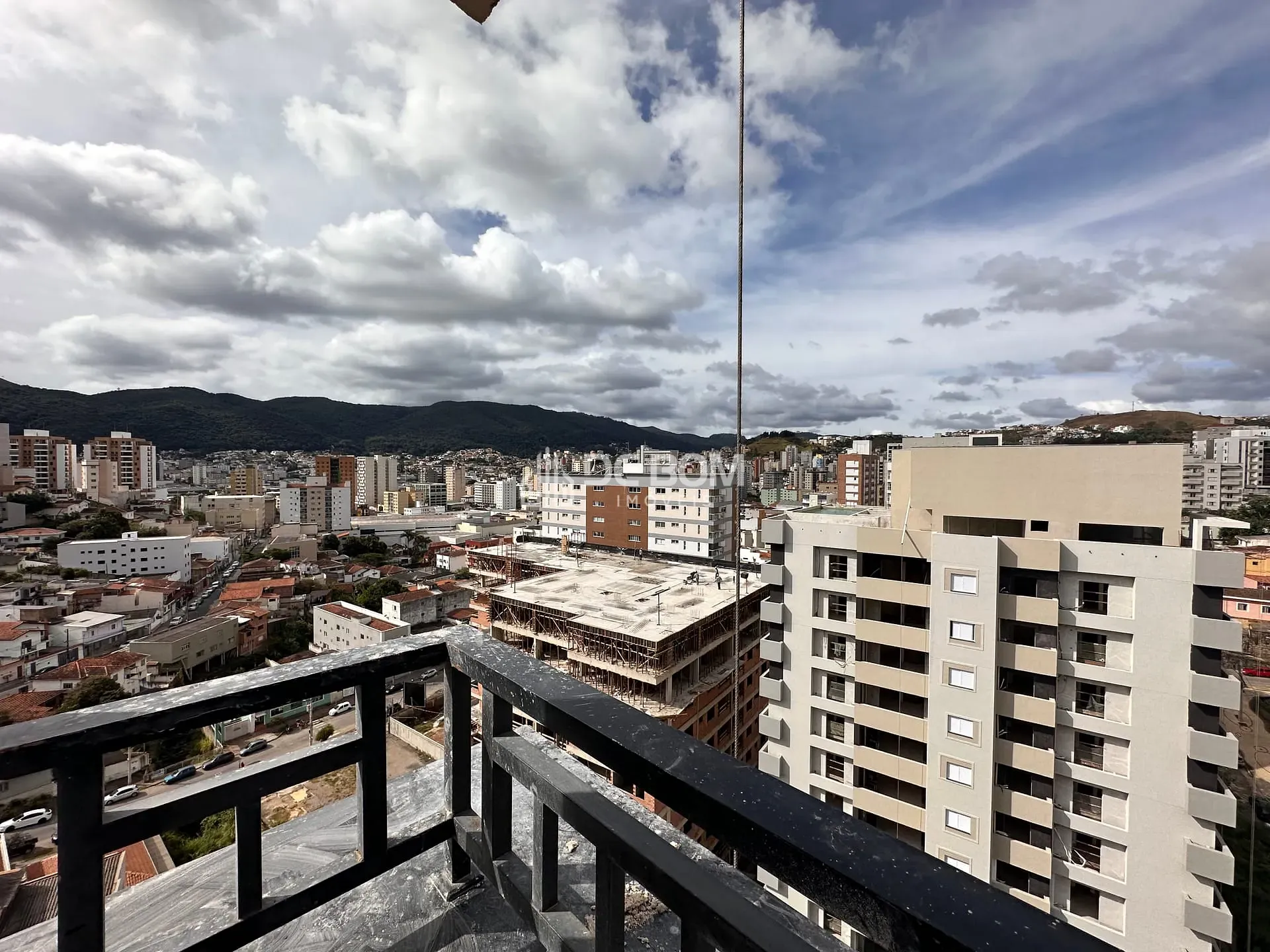 Apartamento, 3 quartos, 143 m² - Foto 1