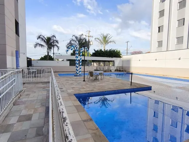 Apartamento com 65m² 3 quartos e 2 banheiros, para alugar, no bairro Vila Brasil em Londrina