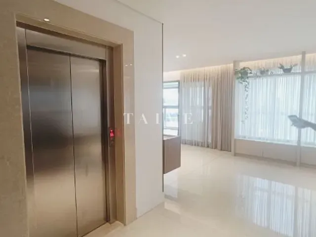 Apartamento com 390m² 3 quartos e 3 banheiros, à venda, no bairro Gleba Fazenda Palhano em Londrina
