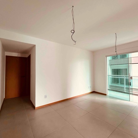 Apartamento 1 quarto e 2 banheiros, à venda, no bairro Braga em Cabo Frio