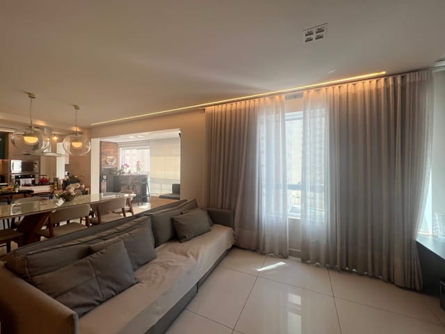 Apartamento 3 quartos e 5 banheiros, à venda, no bairro Jardim Goiás em Goiânia