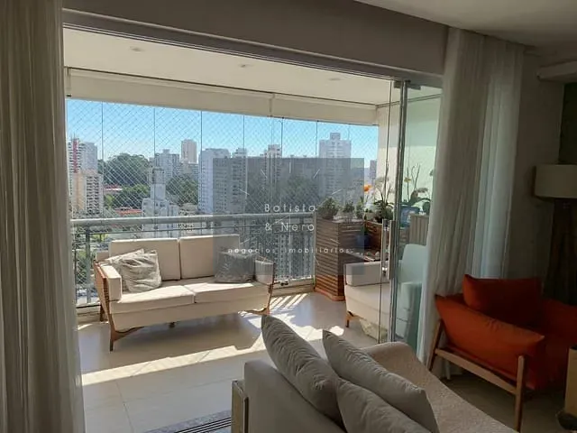 Apartamento com 198m² 4 quartos e 5 banheiros, à venda, no bairro Vila Andrade em São Paulo