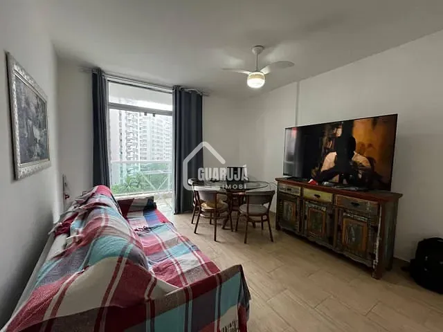 Apartamento 2 quartos e 2 banheiros, à venda, no bairro Pitangueiras em Guarujá