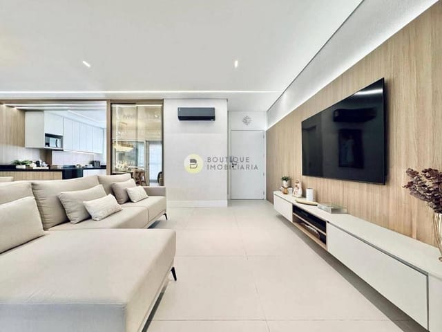 Apartamento 3 quartos e 2 banheiros, à venda, no bairro Centro em Cambé