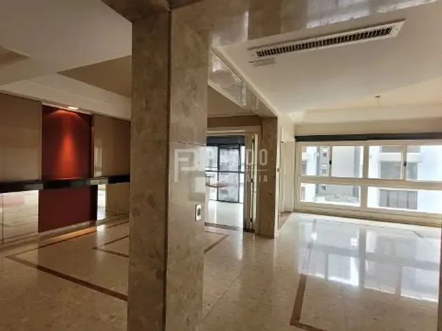 Apartamento com 315m² 3 quartos e 4 banheiros, à venda, no bairro Centro em Pelotas