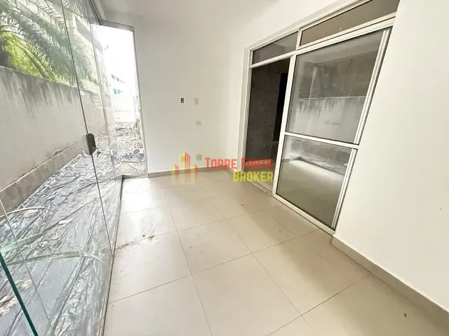 Apartamento com 165m² 4 quartos e 2 banheiros, à venda, no bairro Buritis em Belo Horizonte
