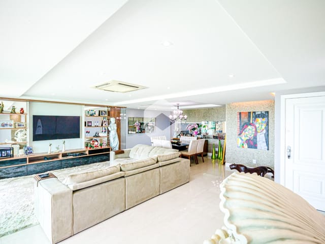 Apartamento com 190m² 3 quartos e 6 banheiros, à venda, no bairro Recreio dos Bandeirantes em Rio de Janeiro