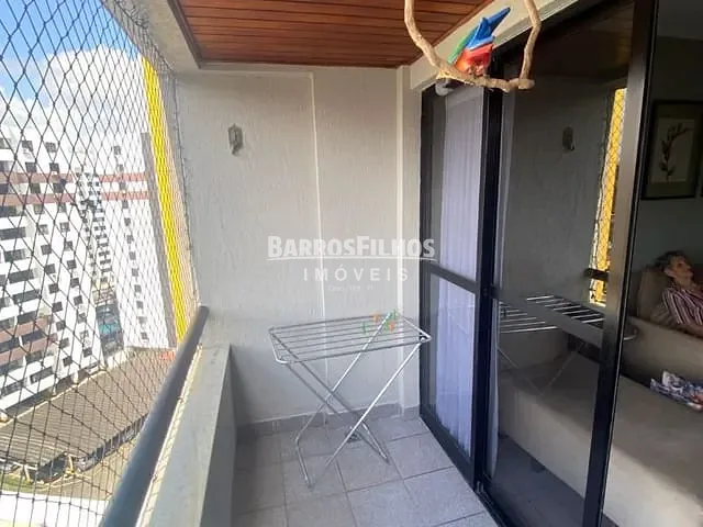 Apartamento com 106m² 3 quartos e 2 banheiros, à venda, no bairro Grageru em Aracaju