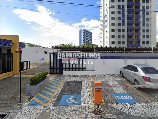 Apartamento com 106m² 3 quartos e 2 banheiros, à venda, no bairro Grageru em Aracaju