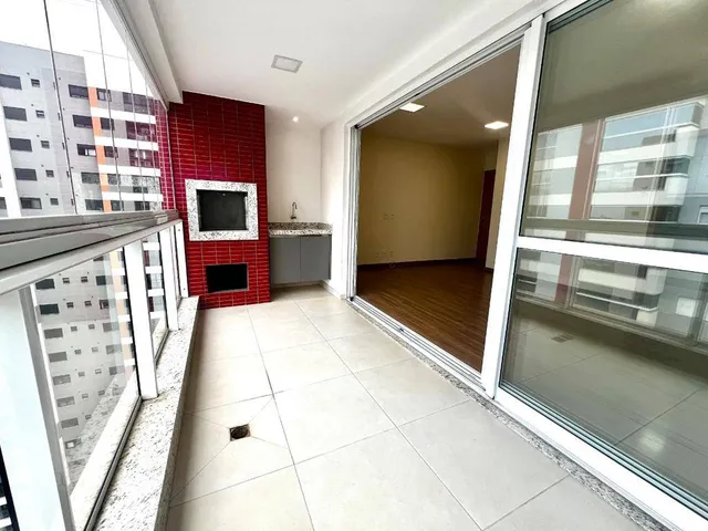 Apartamento com 178m² 3 quartos e 2 banheiros, à venda, no bairro Gleba Fazenda Palhano em Londrina