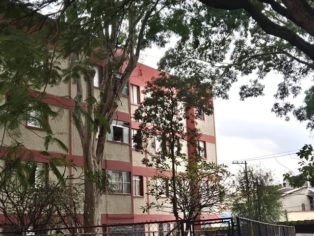 Apartamento 2 quartos e 1 banheiro, à venda ou para alugar, no bairro Vila Constança em São Paulo