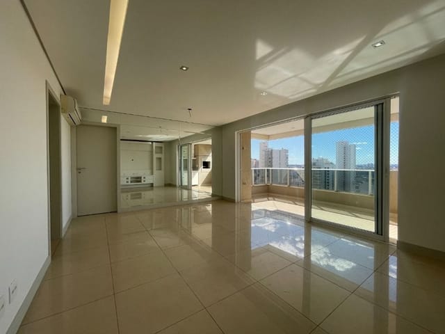 Apartamento com 197m² 3 quartos e 3 banheiros, à venda, no bairro Gleba Palhano em Londrina