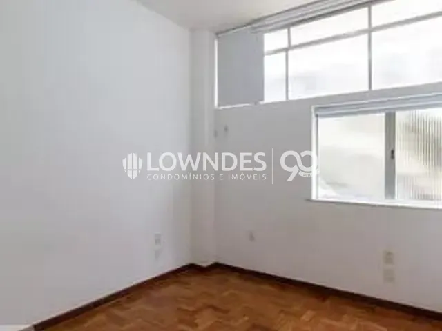 Apartamento com 40m² 1 quarto e 1 banheiro, à venda, no bairro catete em Rio de Janeiro