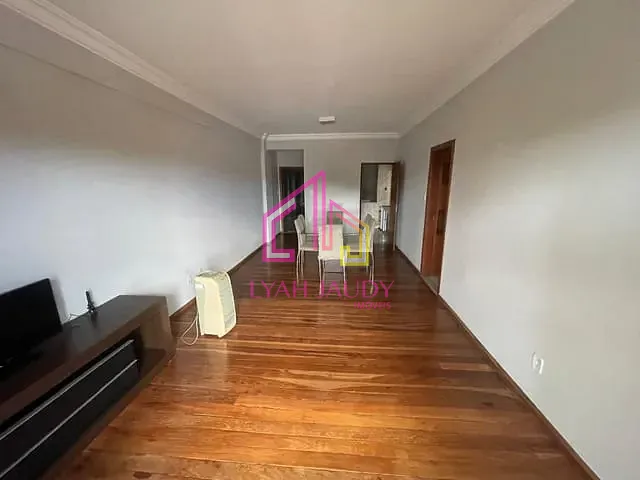 Apartamento com 138m² 3 quartos e 2 banheiros, à venda, no bairro Centro-Norte em Cuiabá