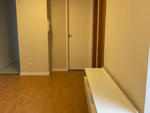 Apartamento 2 quartos e 1 banheiro, à venda, no bairro Cosmos em Rio de Janeiro