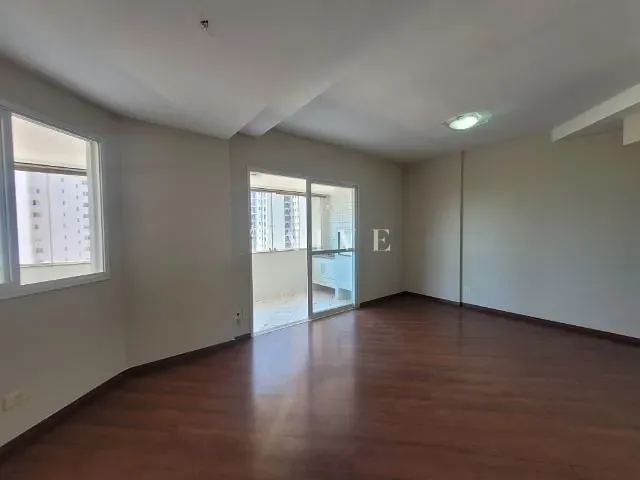 Apartamento com 132m² 3 quartos e 2 banheiros, à venda, no bairro Gleba Fazenda Palhano em Londrina