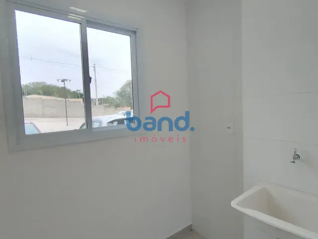 Apartamento 2 quartos e 2 banheiros, para alugar, no bairro Centro em Porto Feliz