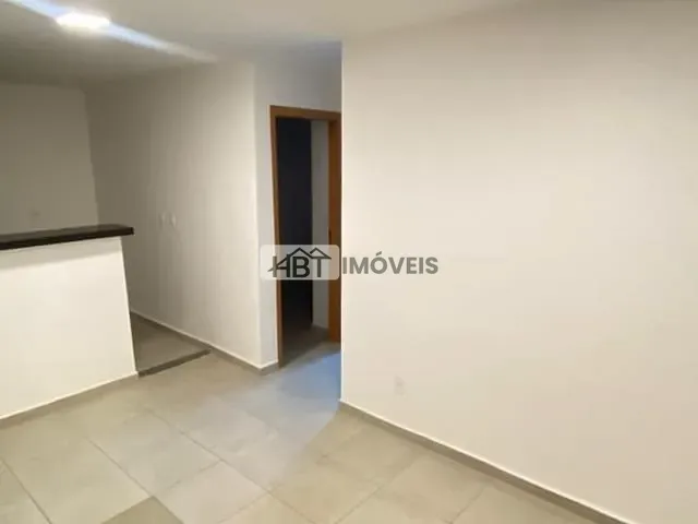 Apartamento 2 quartos e 1 banheiro, à venda ou para alugar, no bairro Parque Viaduto em Bauru