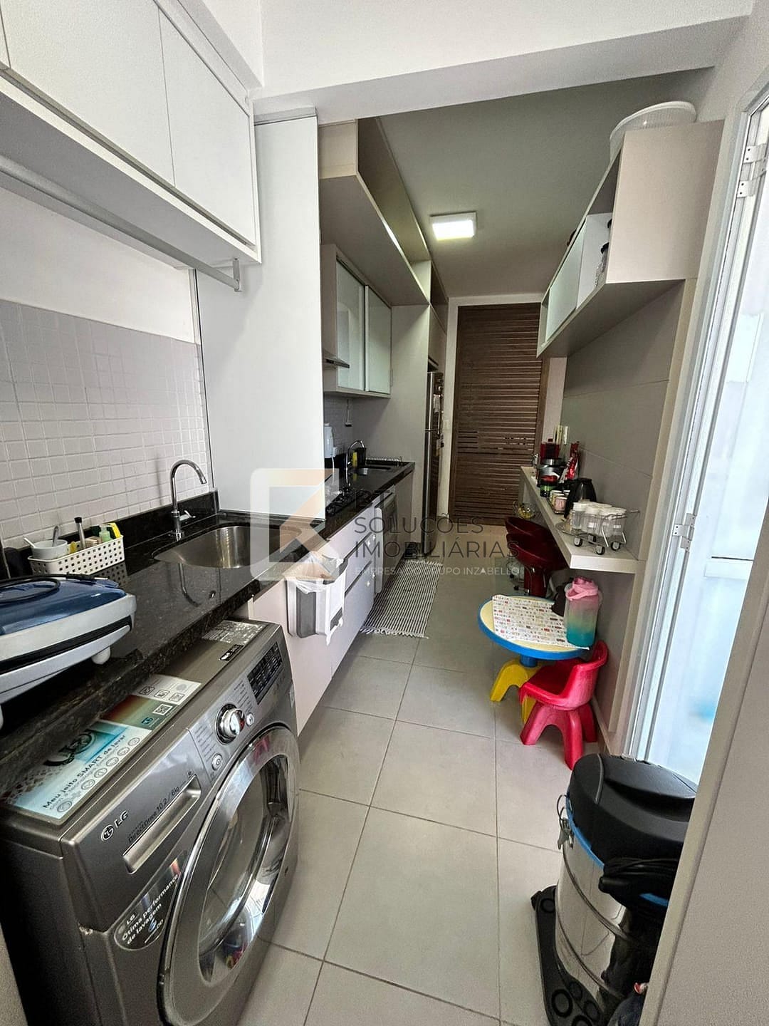 Apartamento à venda com 3 quartos, 86m² - Foto 6