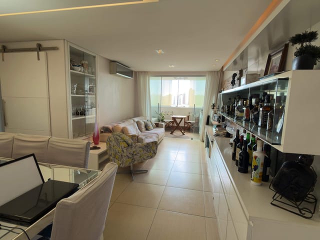 Apartamento 3 quartos e 3 banheiros, à venda, no bairro Luzia em Aracaju